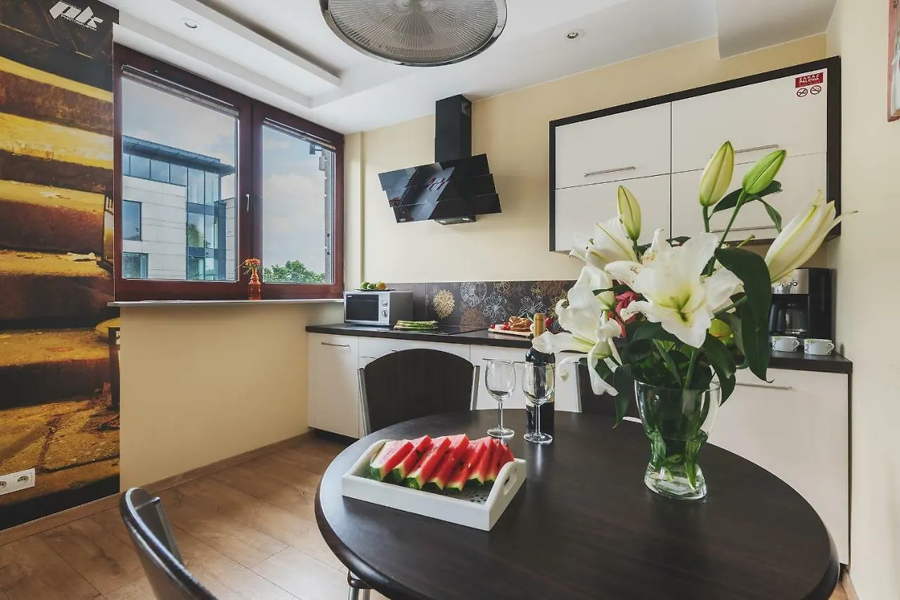 P&O Serviced Apartments Fabryczna Varsóvia 0*,  Polónia